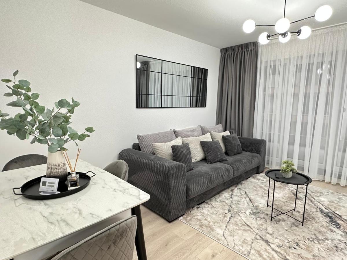 Urban Luxury Flats - Cozy Apartments At Coresi Mall #Brasov Ngoại thất bức ảnh